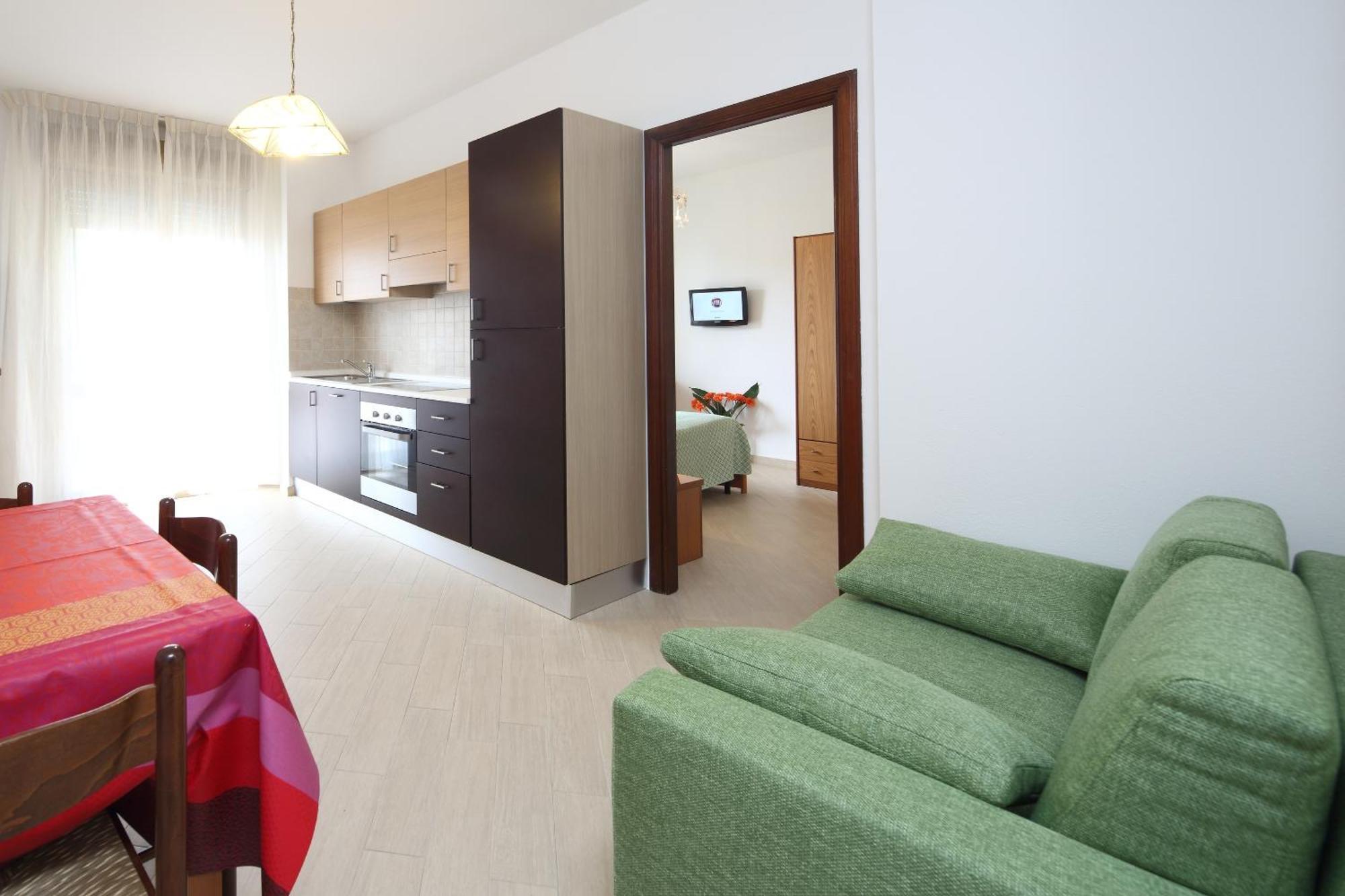 Residence Hotel Kriss Deiva Marina Luaran gambar